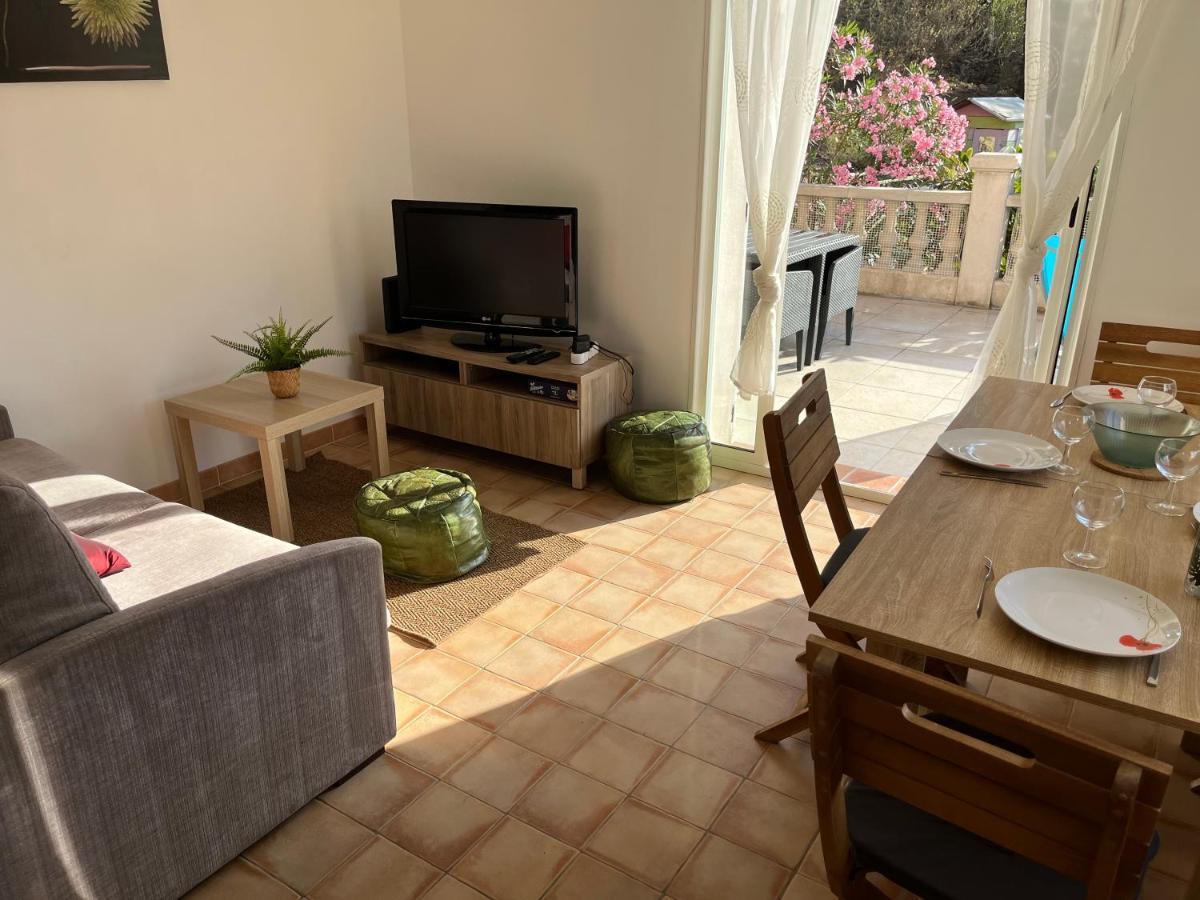 La Casa Calanquaise - Mer A 250M Accessible A Pied - T2 Spacieux Independant - Terrasse Ombragee Ensues-la-Redonne Exterior foto